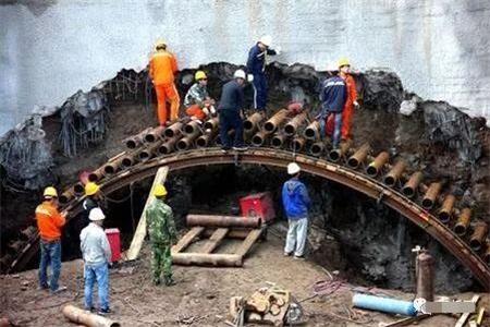 通化隧道钢花管支护案例